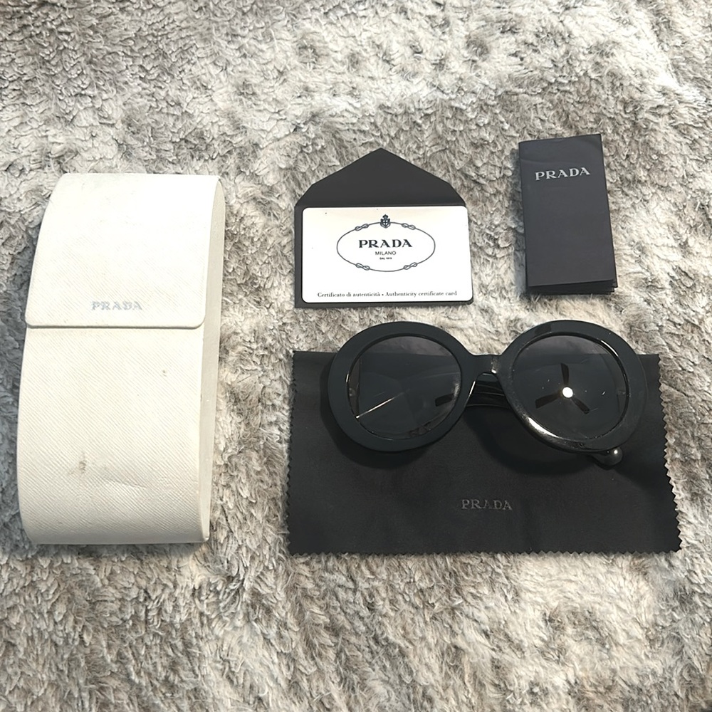 Authentic 2011 Prada Baroque Swirl Women’s Sunglasses with Original Case